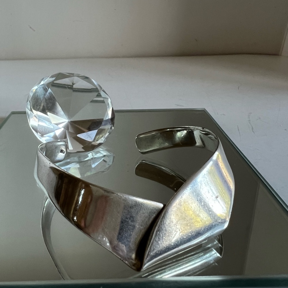 Mid century modern fabulous sterling silver 925 folded bracelet/bangle